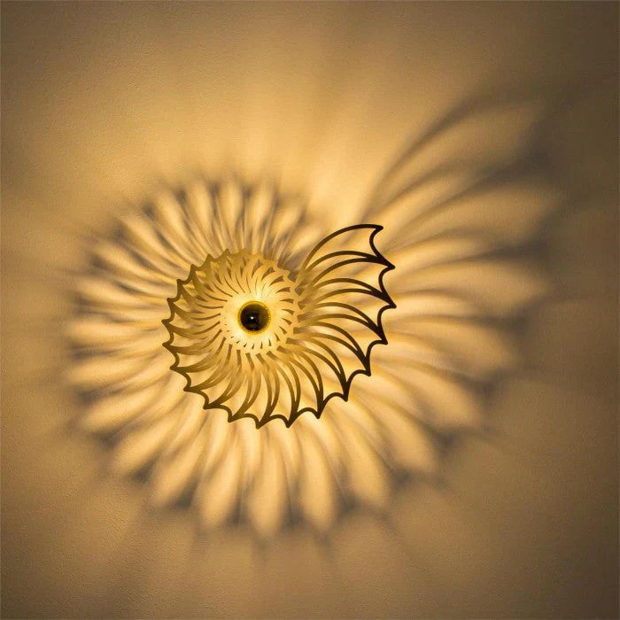 Lisslune | OceanShine - Wall lamp with shell motif and gentle lighting