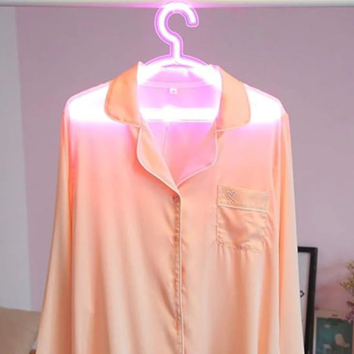 Lisslune | LumaHook – Stylish illuminated hangers for easy wardrobe navigation