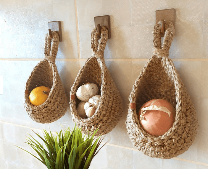 Lisslune | Nestoria – Hanging jute basket for kitchen storage
