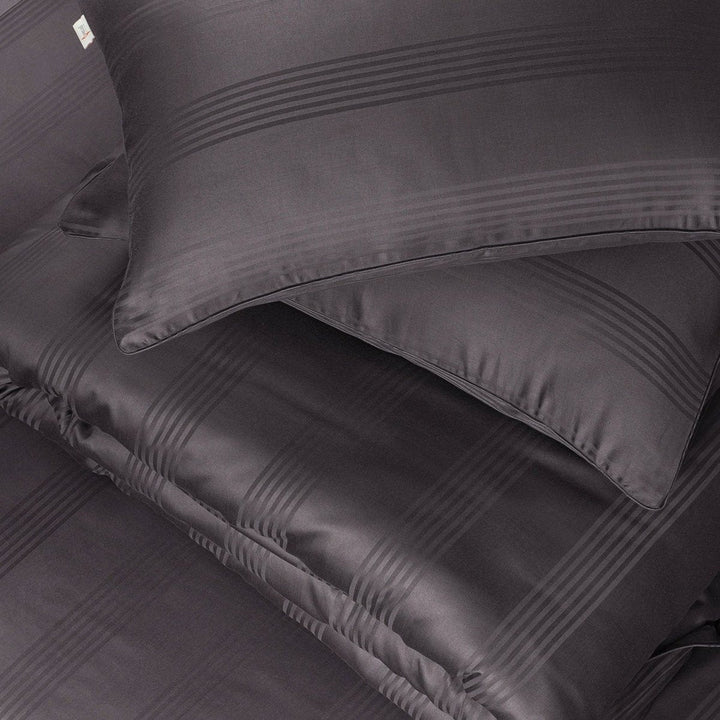Lisslune | Serenité Premium Pillow Covers | Long-lasting cotton pillow shams for everyday comfort and timeless style