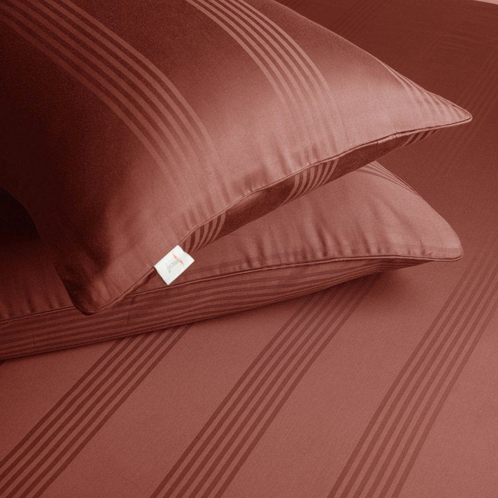 Lisslune | Serenité Premium Pillow Covers | Long-lasting cotton pillow shams for everyday comfort and timeless style