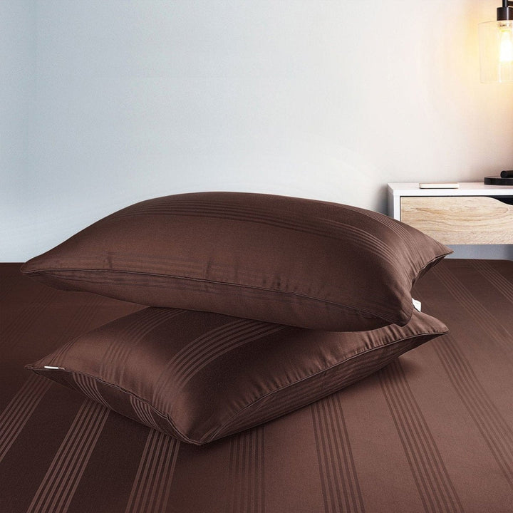 Lisslune | Serenité Premium Pillow Covers | Long-lasting cotton pillow shams for everyday comfort and timeless style