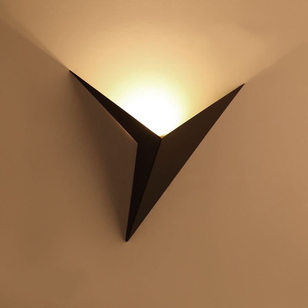 Lisslune | Modern LED Triangular Wall Lamp for Stylish Interiors