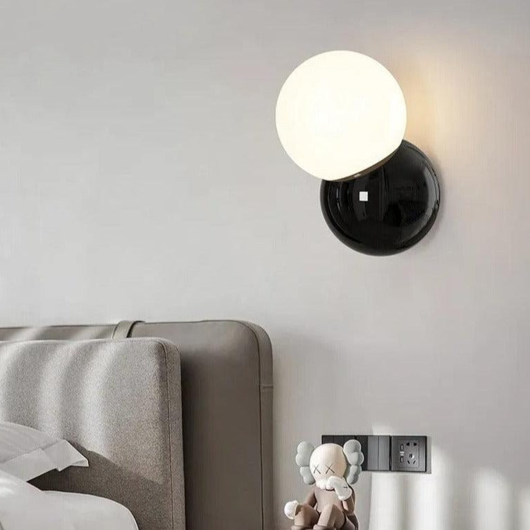 Lisslune | LumiGlow - Warm and modern wall light