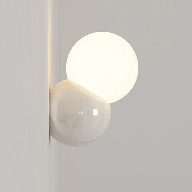 Lisslune | LumiGlow - Warm and modern wall light