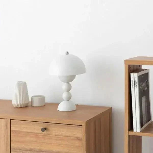 Lisslune | FlowerLume - Stylish Floral Nordic Table Lamp