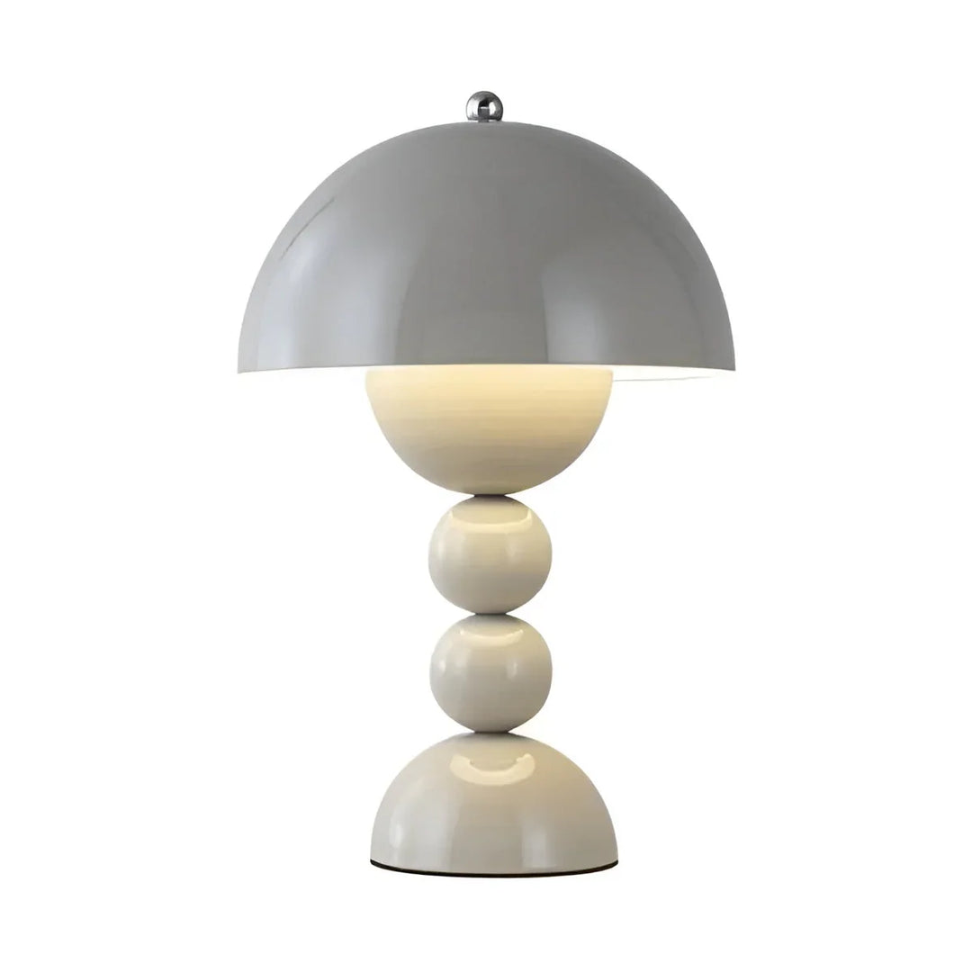 Lisslune | Modern Table Lamp in Scandinavian Design with Gold Accents