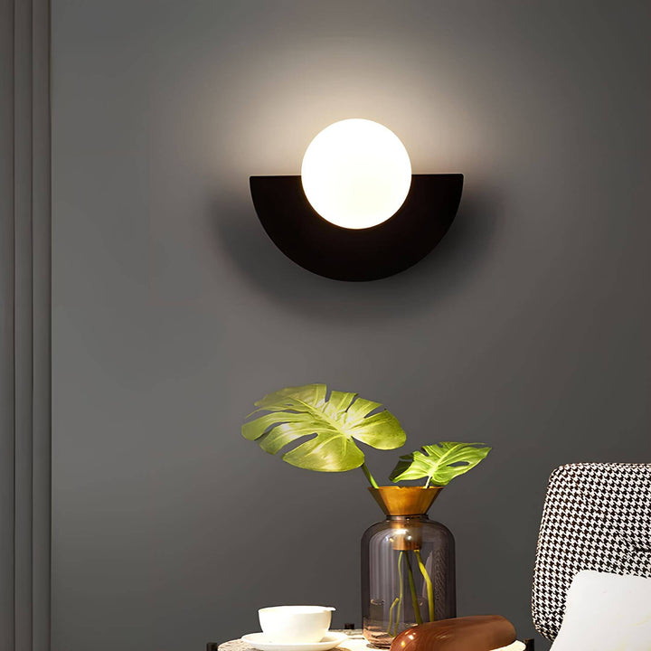Lisslune | Modern Wall Lamp for Your Home