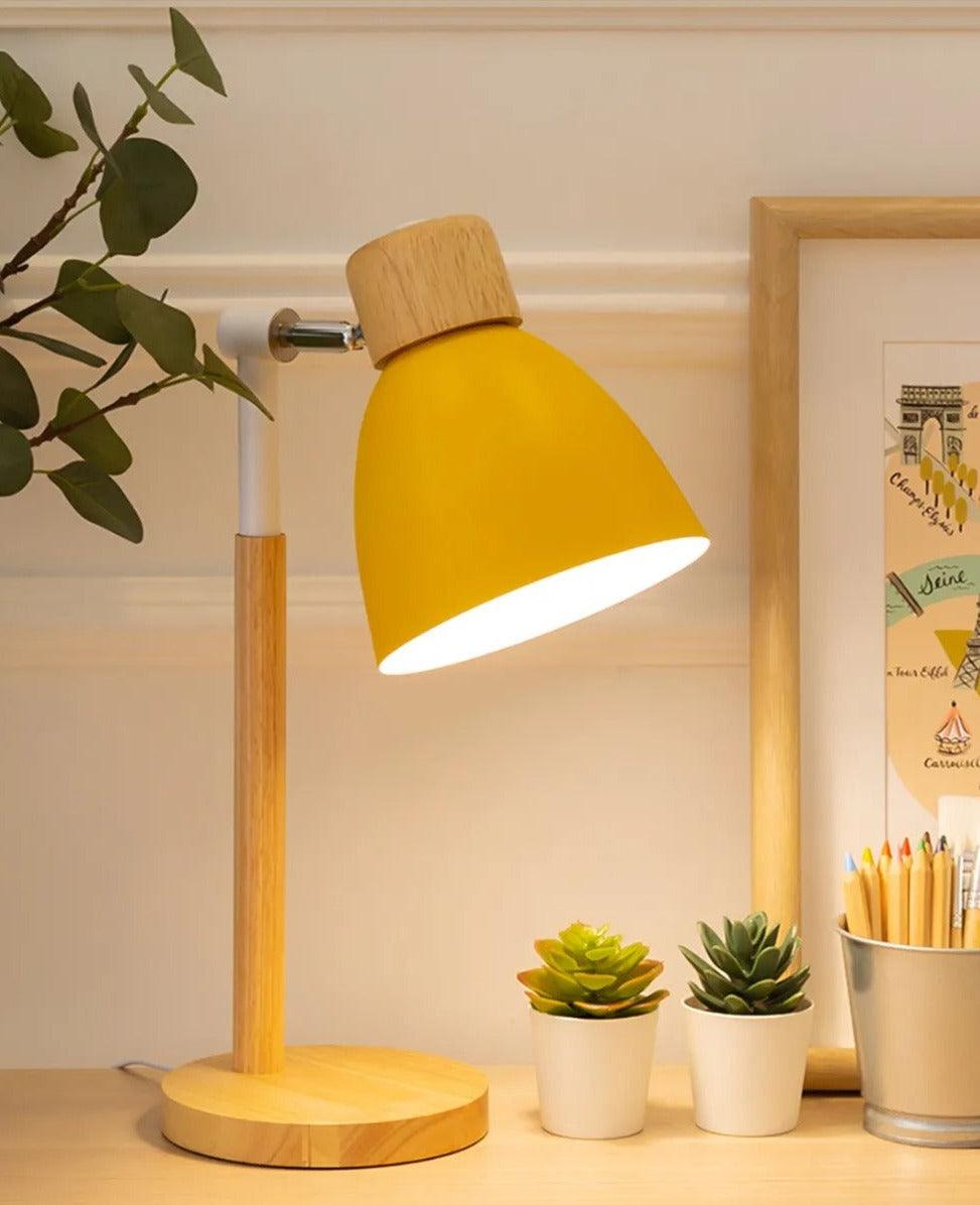 Lisslune | Nordic Table Lamp | Wood, Iron