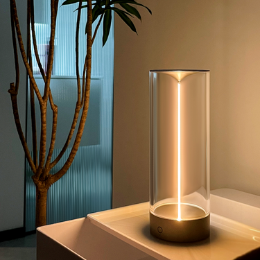 Lisslune | Modern Magnetic Table Lamp