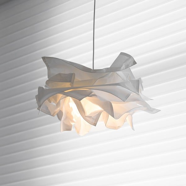 Lisslune | Bring a playful touch with the Nordic paper cloud pendant