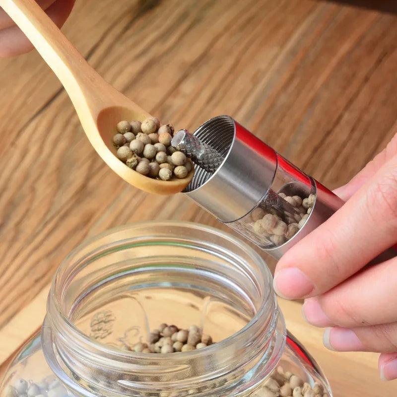 Lisslune | Stylish one-handed stainless steel spice mill with transparent viewing window - Essential kitchen cutter
