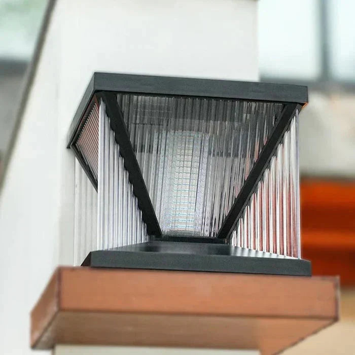 Lisslune | PathLight - Outdoor LED light for garden and pathway lighting