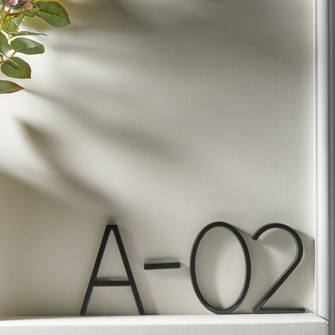 Lisslune | LumiMark Black House Number | Weatherproof | Modern Design | Outdoor Decoration | Easy Installation