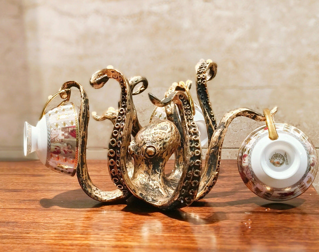 Lisslune | Kraken - Octopus Design Rustic Crush Holder