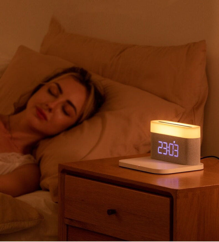 Lisslune | 3-in-1 Wireless Charger, LED Lamp & Digital Alarm Clock | Fast Charging Dock