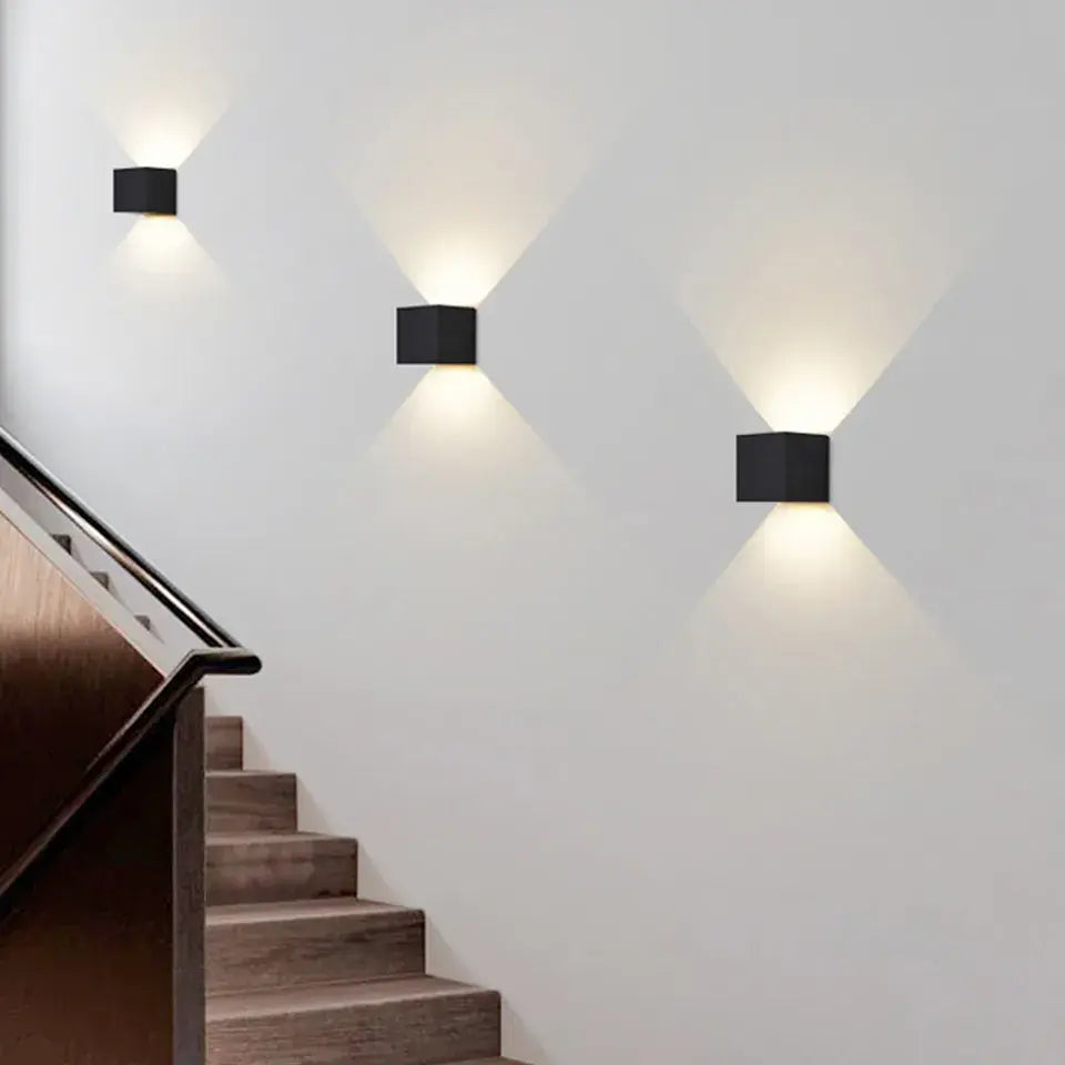 Lisslune | Rechargeable wall lamp with sensor