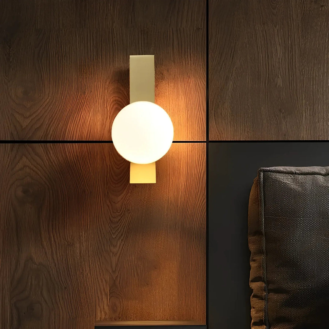 Lisslune | GlowVance Elegant LED Wall Light – Adjustable Brightness & Remote Control