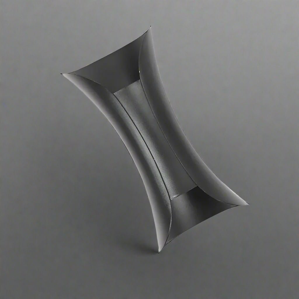 Lisslune | LUXEFLARE – Weatherproof Curved LED Wall Lamp for Modern Outdoor Spaces