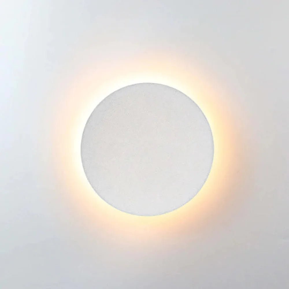 Lisslune | GLOWARC – Modern Outdoor LED Wall Lamp for Stylish Facades & Entrances