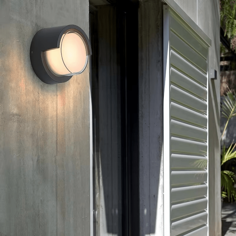 Lisslune | SAFEGLIMMER – Outdoor LED Wall Light with Motion Sensor for Safety & Style