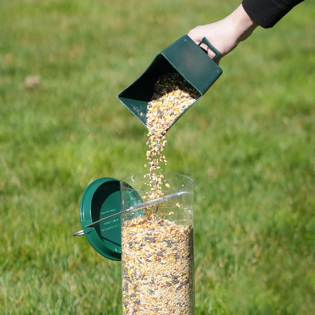 Lisslune | Metal Hanging Squirrel-Proof Bird Feeder for Gardens