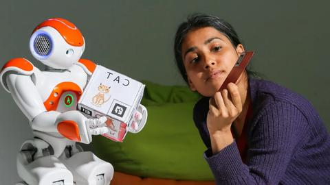 Lisslune | High-Tech Artificial Intelligence Robot – Advanced Humanoid Companion