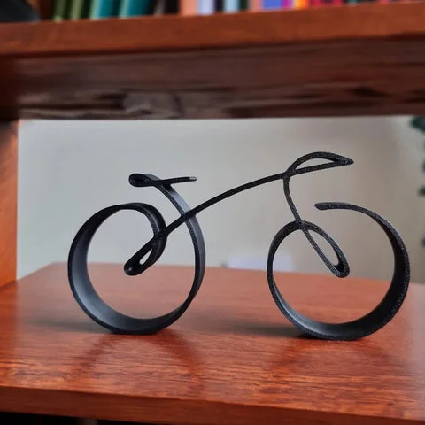 Lisslune | VeloWire Bike Silhouette – Minimalist Metal Wall Decoration for Cyclists