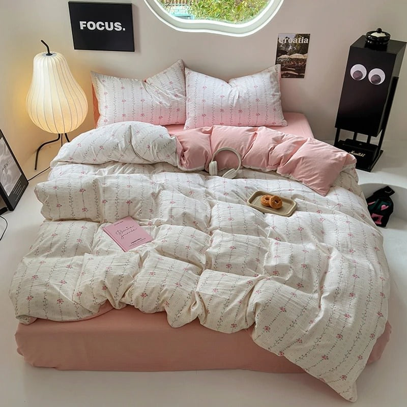 Rynx | Pale Pink Thin Floral Stripe Bedding Set