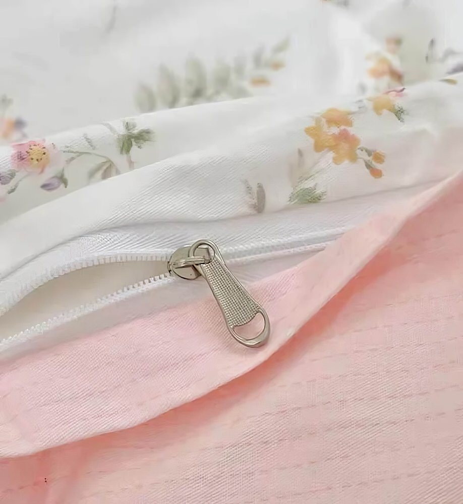 Rynx | Light Pink Floral Print Bedding Set