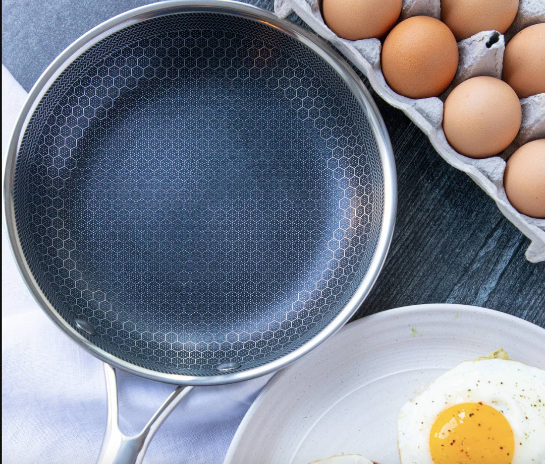 Lisslune | Frying pan with pixel technology | High-quality non-stick coating | Perfect for even frying | Sturdy design