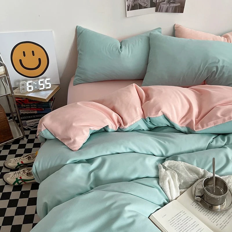Rynx | Pastel Reversible Aesthetic Bedding Set