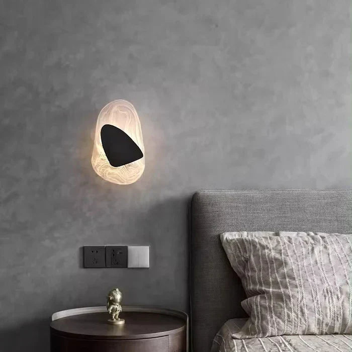 Lisslune | LumaCraft Modern LED Wall Light - elegant glass design