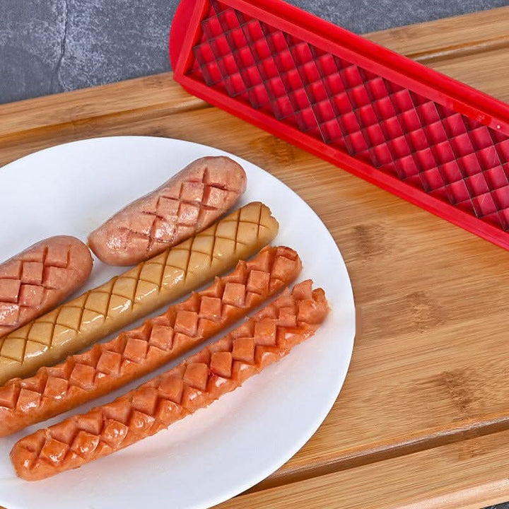 Lisslune | Hot Dog Slicer – Criss-Cross Slots for Even Cooking