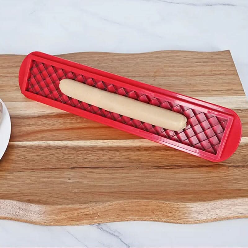 Lisslune | Hot Dog Slicer – Criss-Cross Slots for Even Cooking