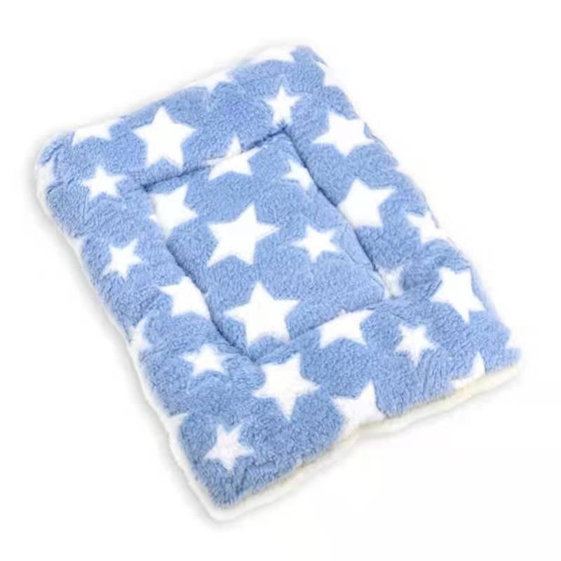 Lisslune | SNUGCLOUD – Fluffy Fleece Pillow for Relaxed Pet Sleep