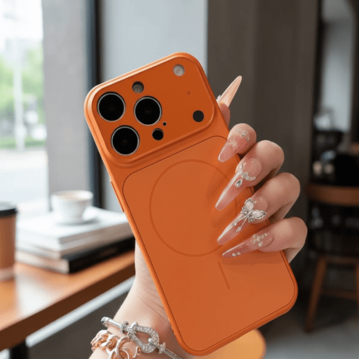 Lisslune | PHANTOMSHELL – Slim Frosted Glass MagSafe Case for iPhone