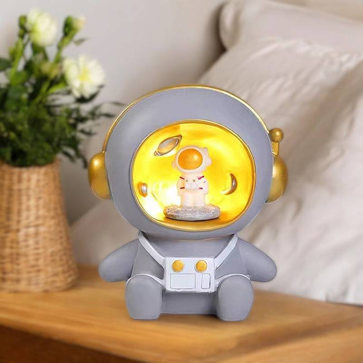 Lisslune | 2-in-1 Astronaut Piggy Bank & Night Lamp For Kids