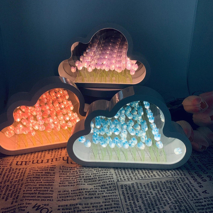 Lisslune | Tulip Cloud LED Mirror – Magical Light & Decorative Design