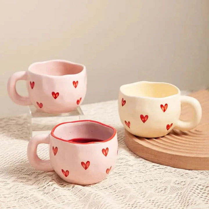 Lisslune | Ceramic Coffee Mug with Pink Heart Design – 220ml Cup