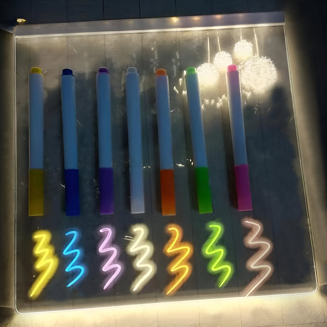 Lisslune | LED Notice Board with 7 Colors Pen