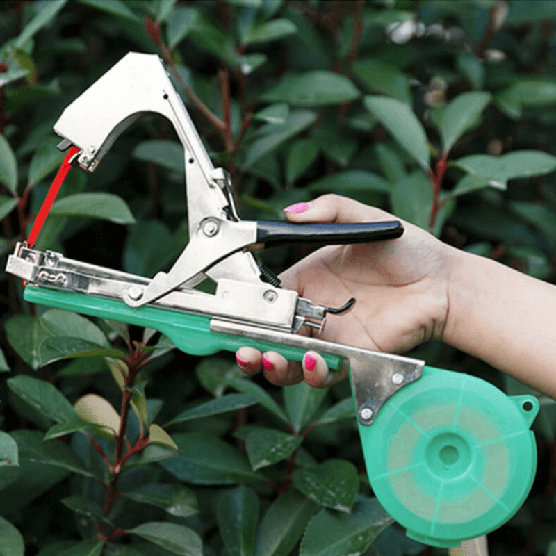 Lisslune | Plant Support Tool Set – Easy Plant Tying System for Climbing Plants, Flowers & Vegetables
