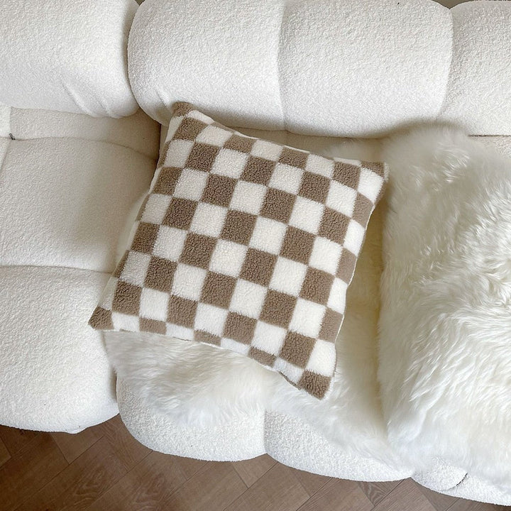 Lisslune | Plush Fleece Checkered Pillowcase