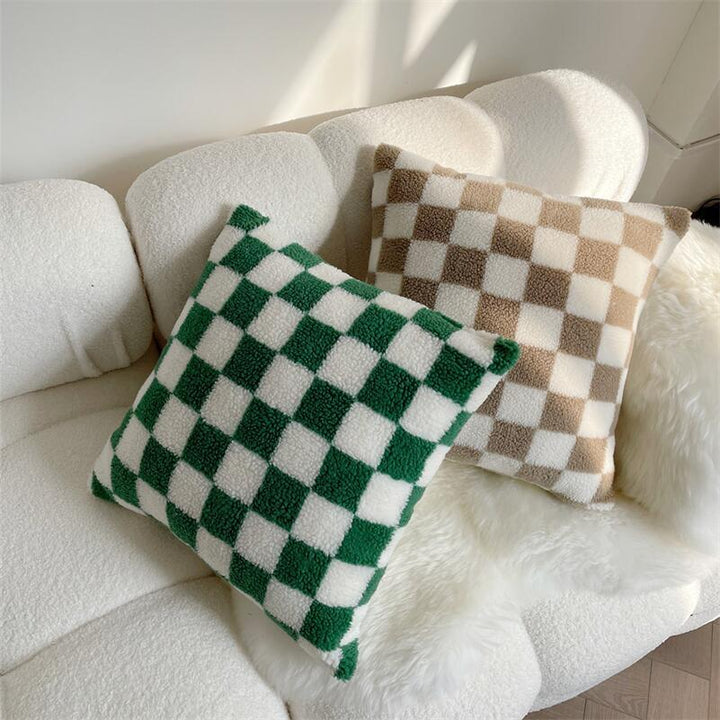 Lisslune | Plush Fleece Checkered Pillowcase