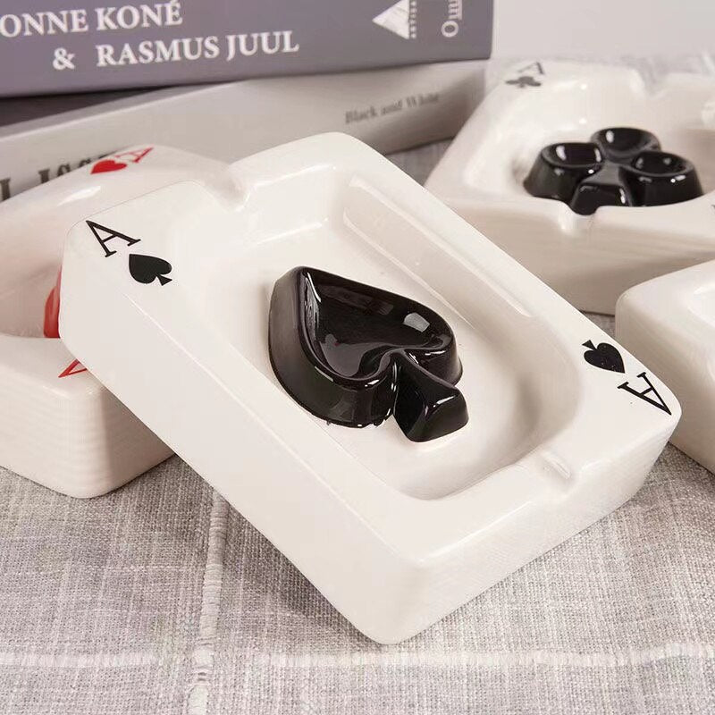 Lisslune | AceTray – Playing card-inspired rectangular ceramic ashtray