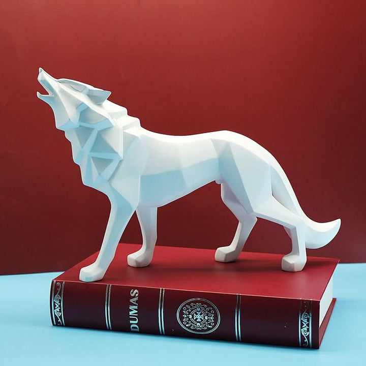 Lisslune | Handcrafted Polyresin Wolf Figurine for Home Decor