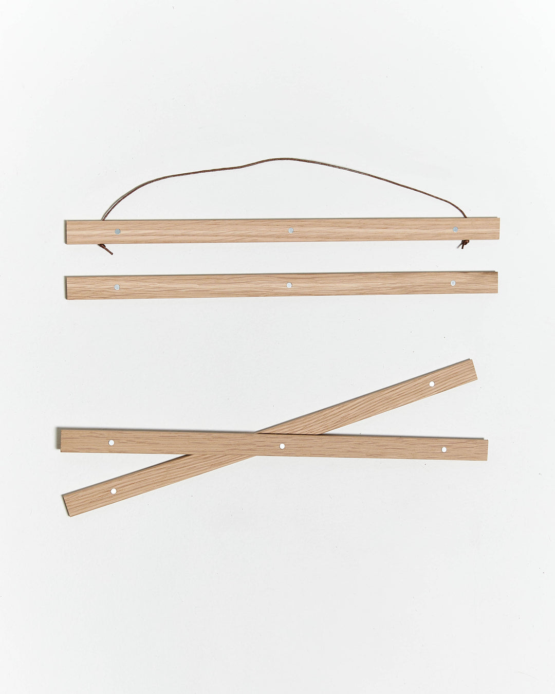 Lisslune | Magnetic oak poster hanger, 50cm