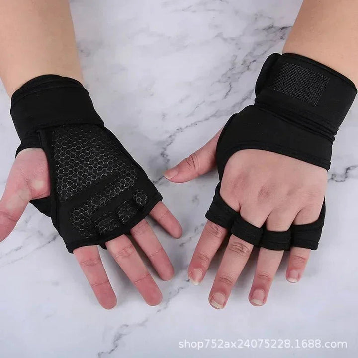 Lisslune | POWERMAX GLOVES – Training gloves for maximum grip & comfort