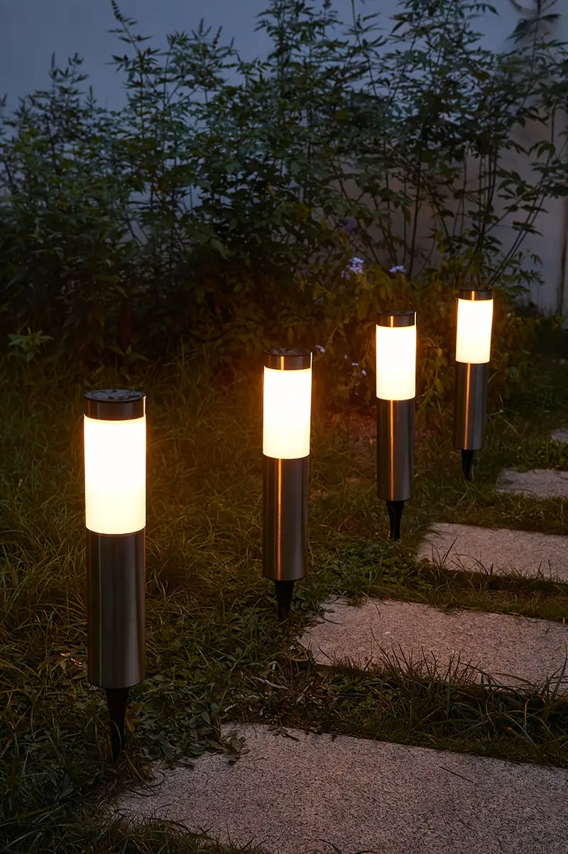 Lisslune | Solar Outdoor Light | Waterproof, Energy-Efficient & Easy to Install for Garden and Pathway Illumination