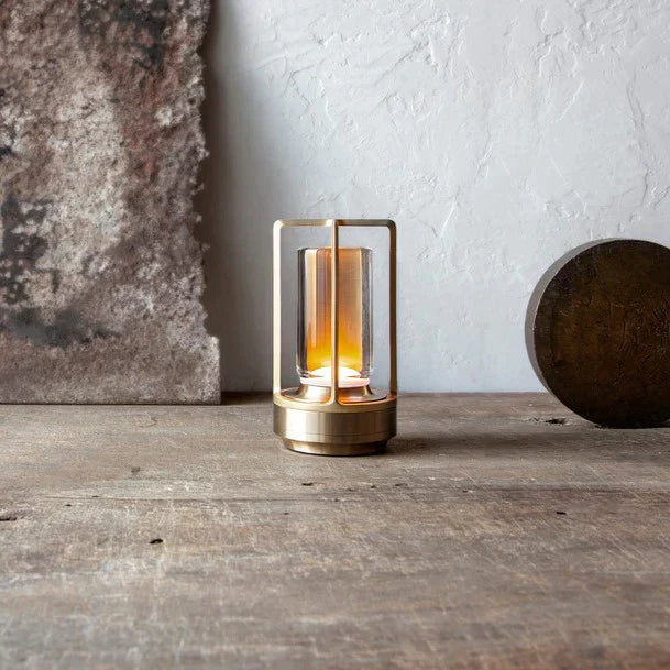 Lisslune | Qandlelight | Wireless rechargeable table lamp